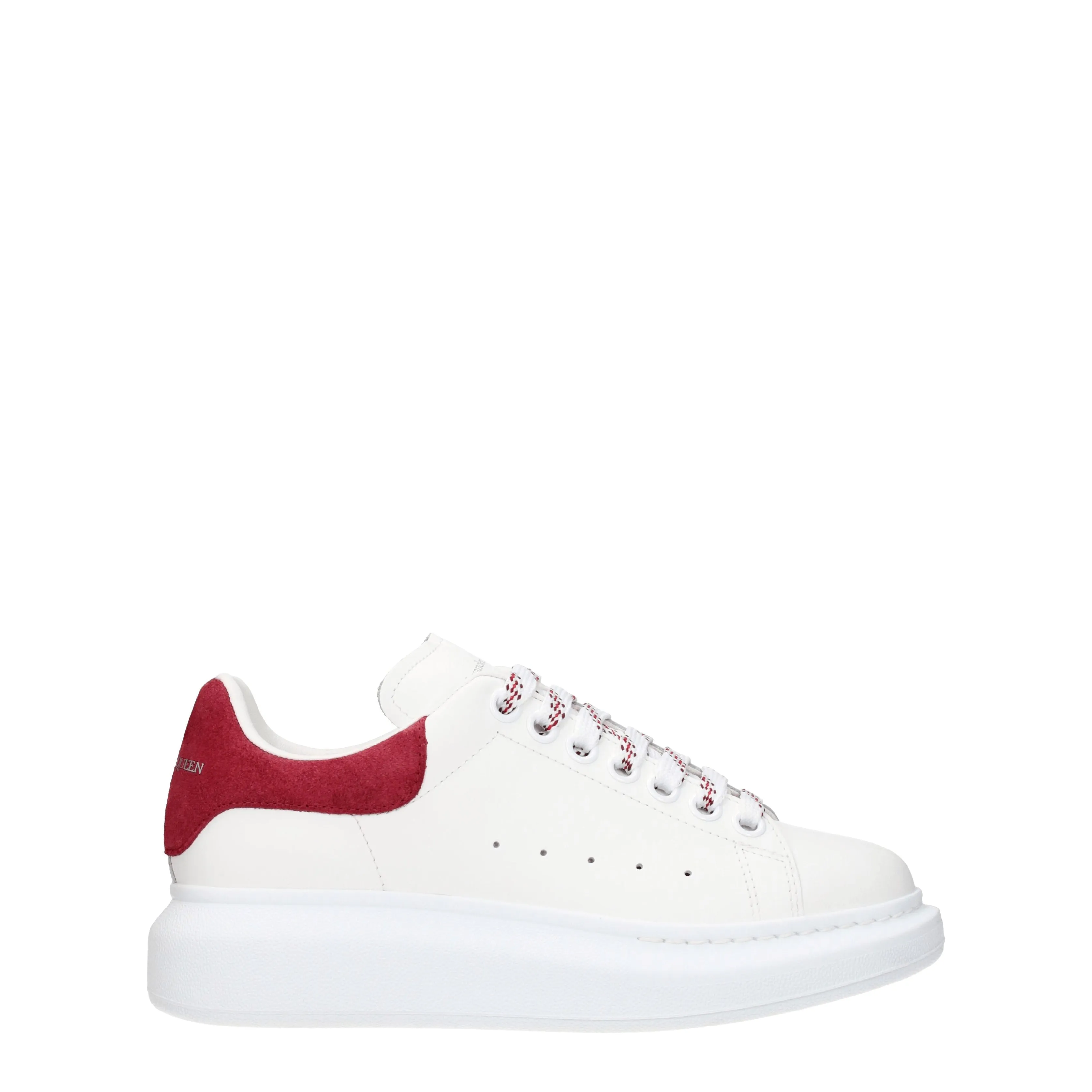 Alexander McQueen Sneakers surdimensionné des femmes blancs blancs / cerise