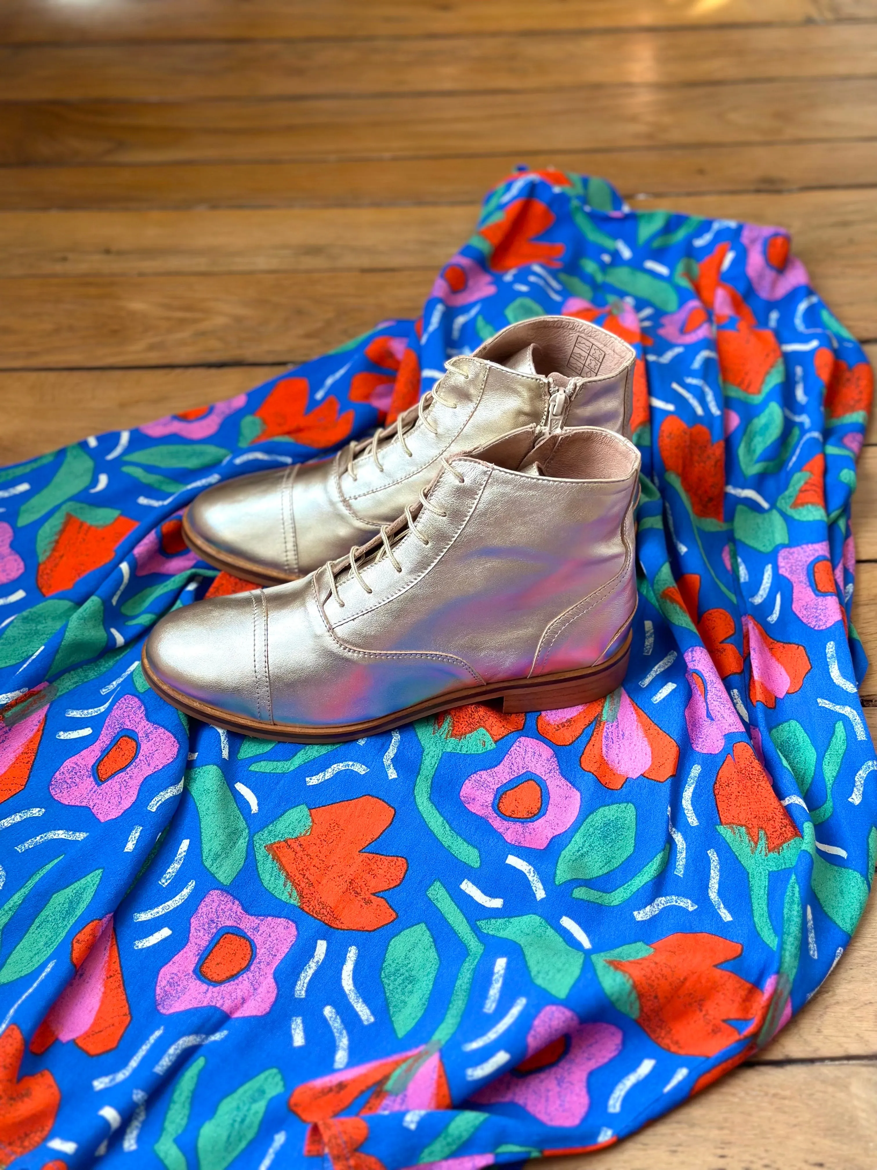 Mama Gold - Bottines Swing Dorées en Cuir