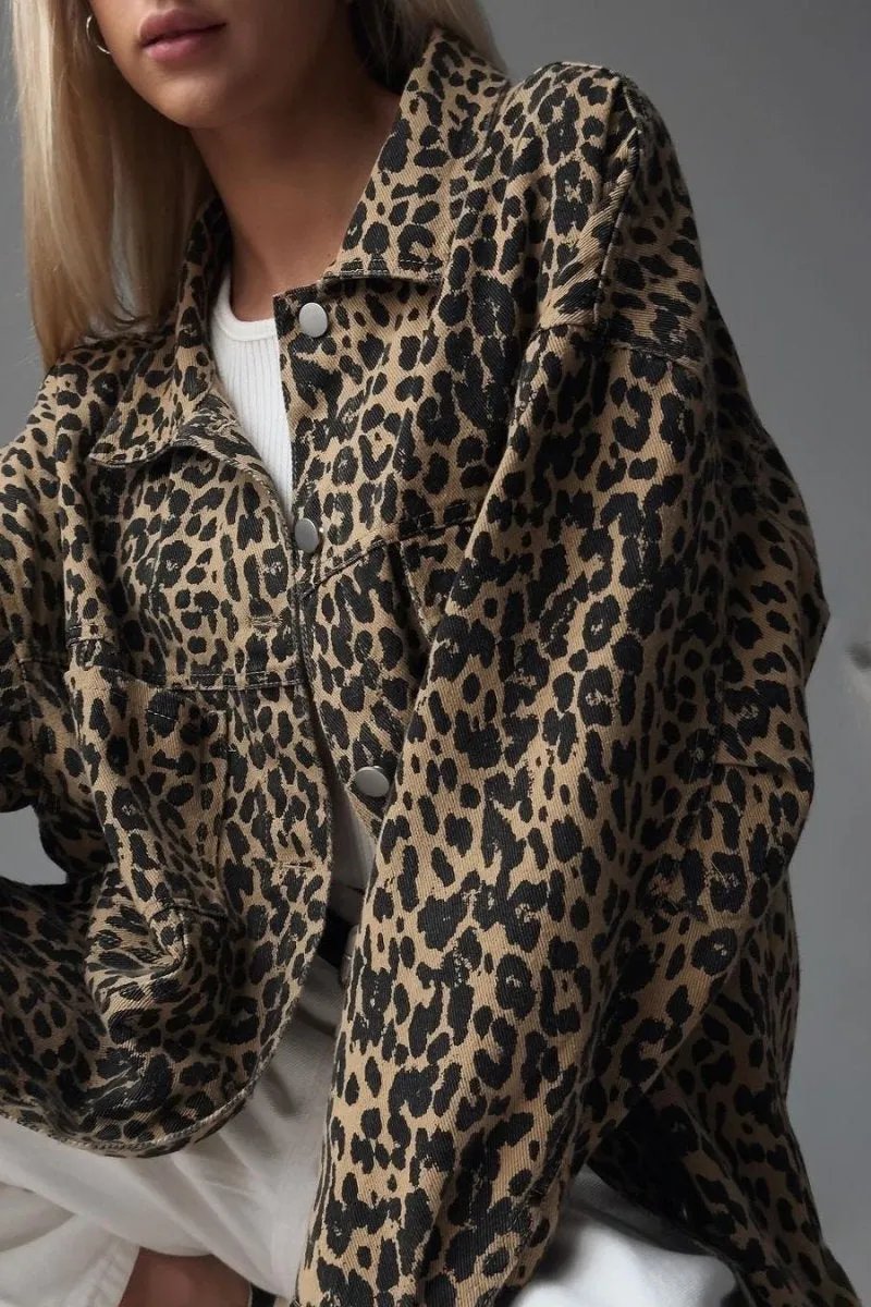 Veste en Jean Vintage à Imprimé Léopard pour un Style Urbain Décontracté